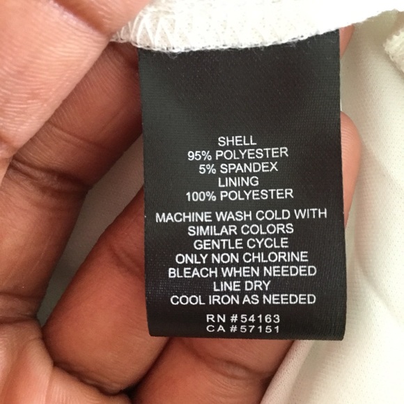 Jessica Howard Geometric 3/4 Sleeve Silky Dress - Picture 5 of 5